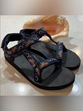 Muboliy Flat Sandals Navy Blue Multi Textile Straps Open Toe Size SIZE 41=9.5